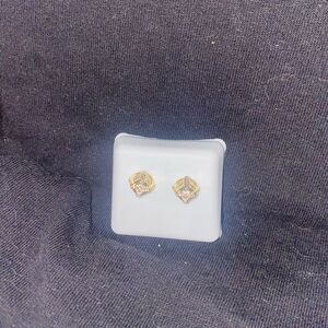 Micropave Studs